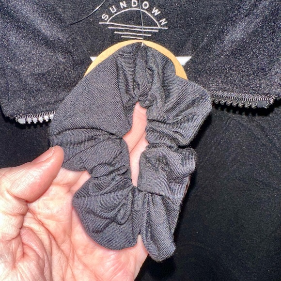 NWT Sundown by Splendid 1/4 Zip Fleece - Picture 4 of 6